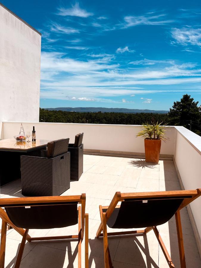 Edles Apartment In Architektenvilla Mit Grossem Pool, Sauna, Dachterrasse Und Malerischem Garten Pataias Extérieur photo